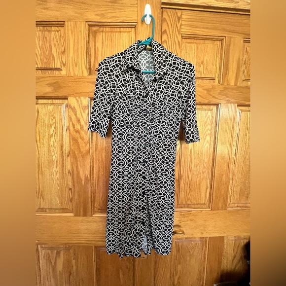 Laundry By Shelli Segal - Black and White Geometric Dress - Picture 8 of 10